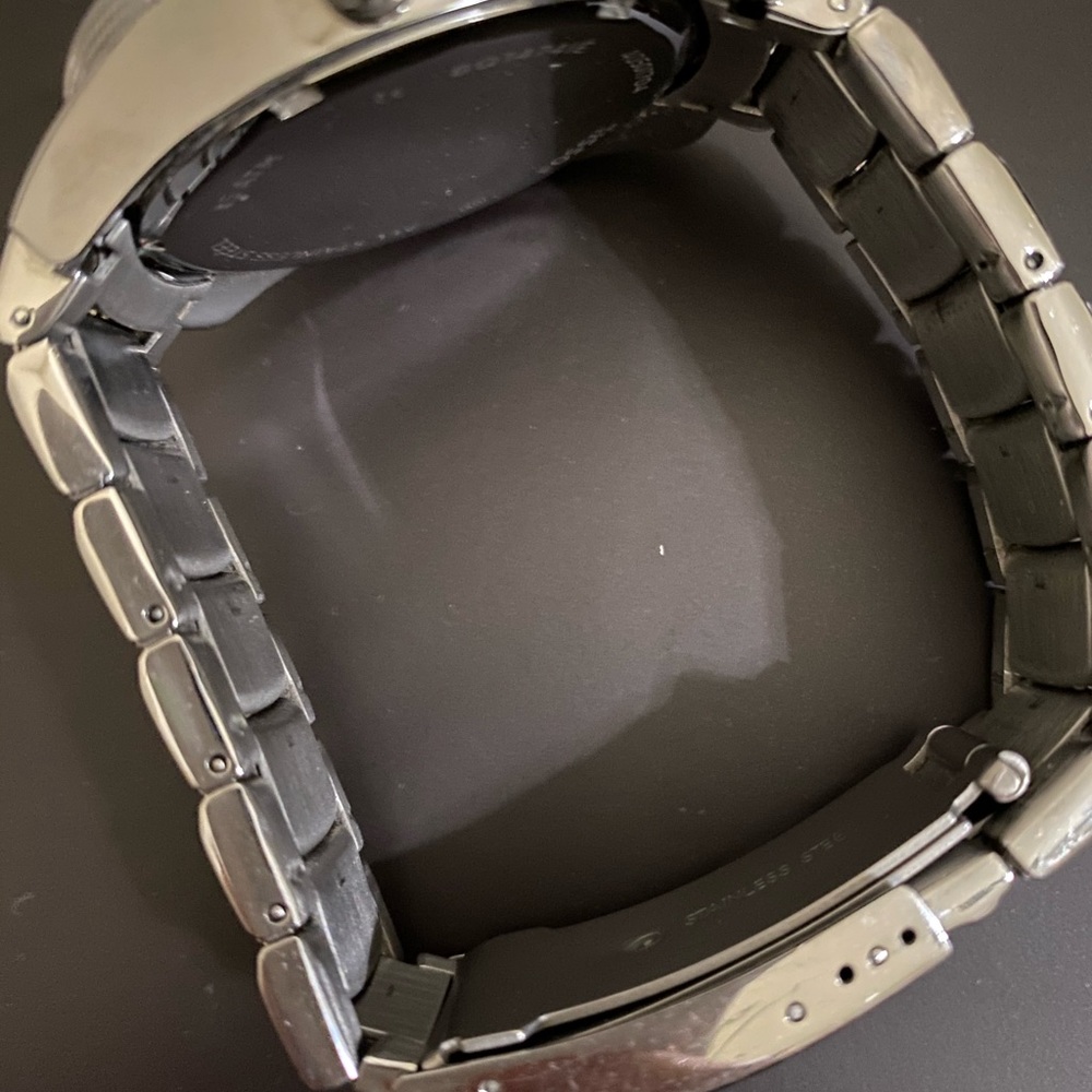 Fossil Watch - Picture 4 of 6